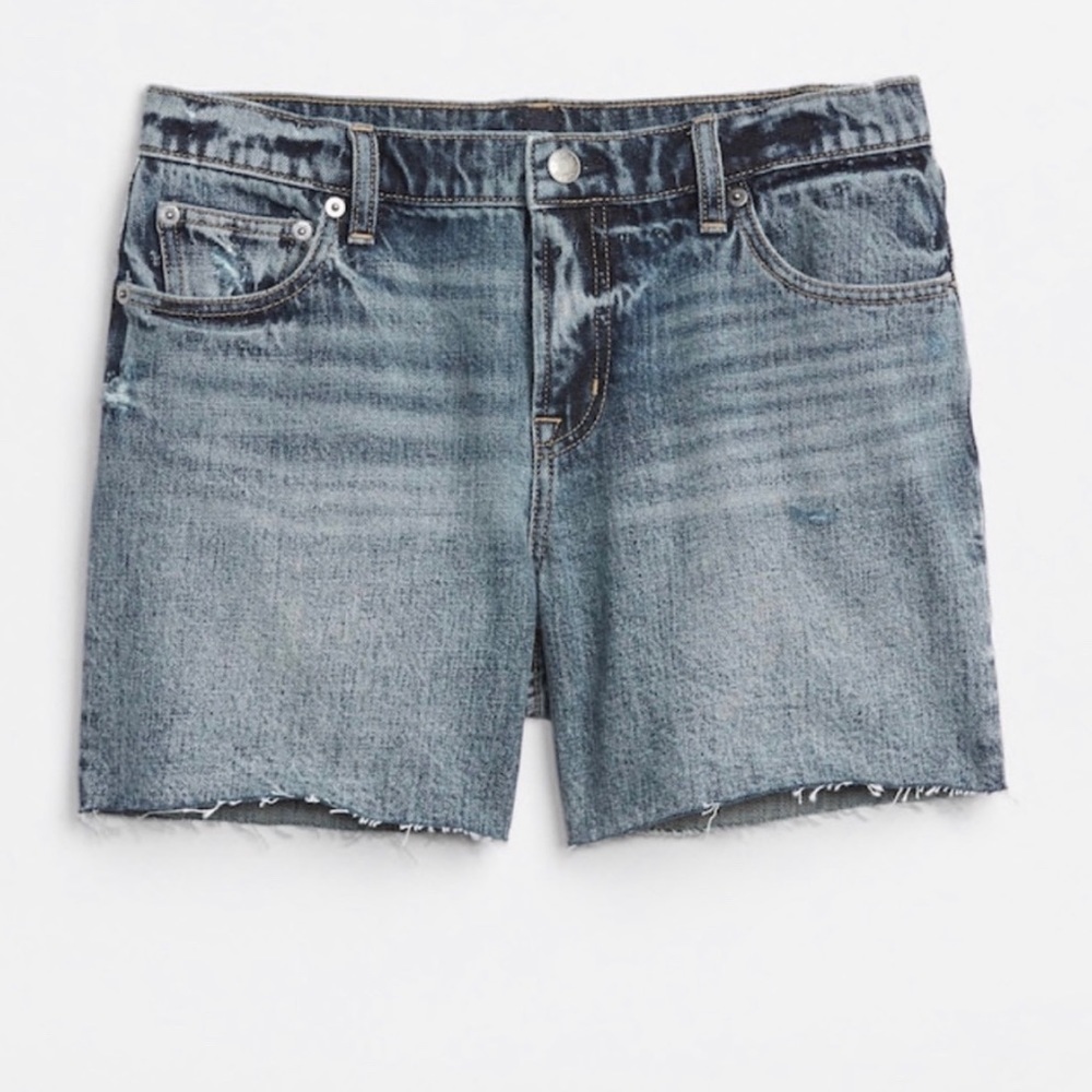 GAP Mid Rise 5" Denim Shorts with Shadow Pockets Size 25 NWT - Picture 3 of 6